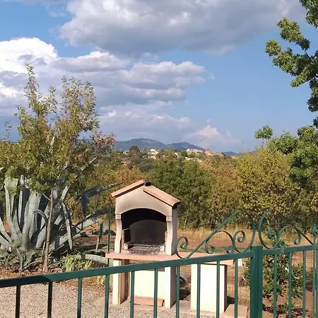 Vakantiehuis Lous Roussels *